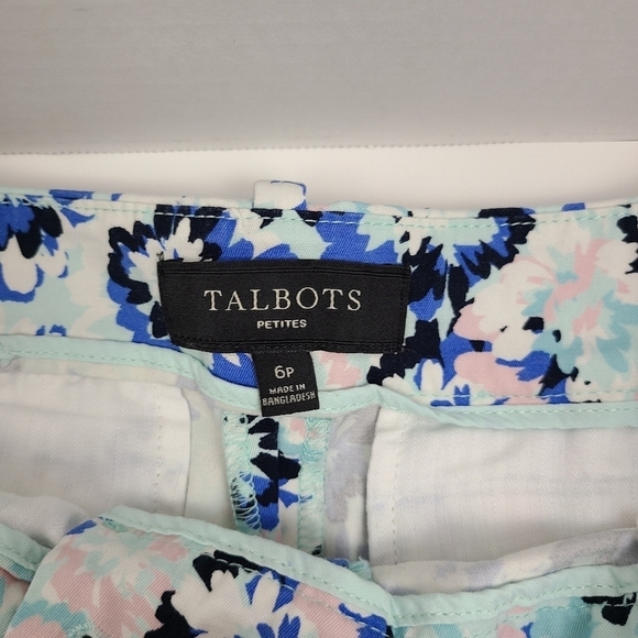 Talbots Bermuda Shorts 6 Petite Floral Print - Picture 2 of 4
